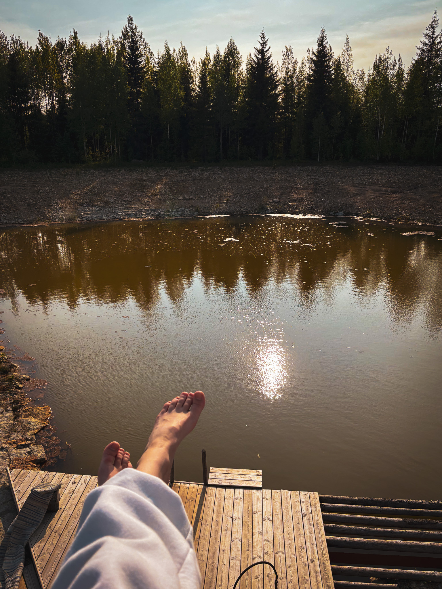 järv